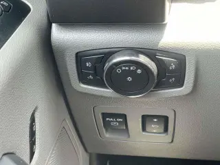 Ford F-150 2018 4x2 Lariat 4dr SuperCab 6.5 ft. SB