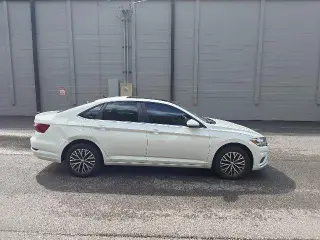 Volkswagen Jetta 2021 SE 4dr Sedan