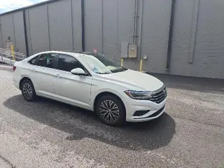 Volkswagen Jetta 2021 SE 4dr Sedan
