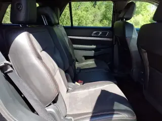 Ford Explorer 2018 AWD XLT 4dr SUV