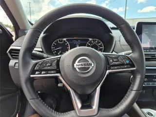 Nissan Altima 2019 2.5 SV 4dr Sedan