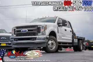 Ford F-350 Super Duty 2019 4x4 XLT 4dr Crew Cab 179 in. WB DRW Chassis