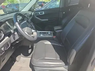 Ford Explorer 2023 XLT 4dr SUV