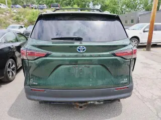 Toyota Sienna 2021 AWD LE 8-Passenger 4dr Mini-Van