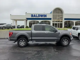 Ford F-150 2022 4x4 XL 4dr SuperCrew 5.5 ft. SB