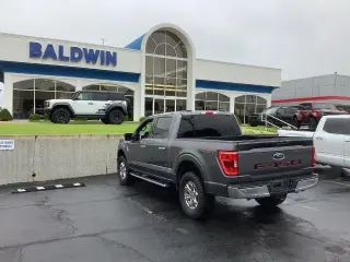 Ford F-150 2022 4x4 XL 4dr SuperCrew 5.5 ft. SB