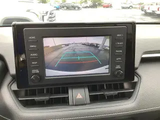 Toyota RAV4 2019 LE 4dr SUV