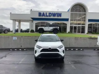 Toyota RAV4 2019 LE 4dr SUV