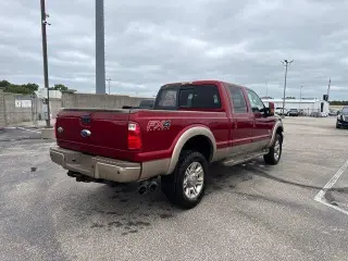 Ford F-350 Super Duty 2013 4x4 King Ranch 4dr Crew Cab 6.8 ft. SB SRW Pickup