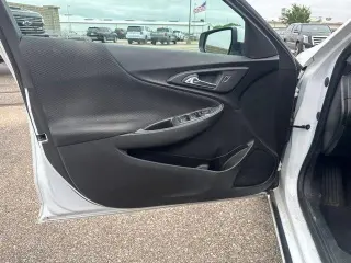 Chevrolet Malibu 2023 LT 4dr Sedan w/1LT