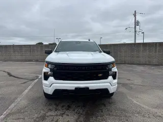 Chevrolet Silverado 1500 2024 4x2 Custom 4dr Crew Cab 5.8 ft. SB