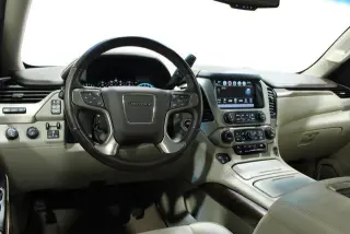 GMC Yukon XL 2019 4x4 Denali 4dr SUV