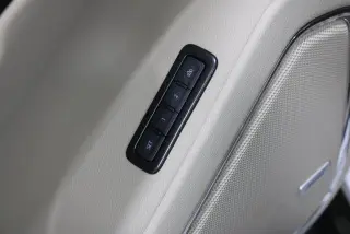 GMC Yukon XL 2019 4x4 Denali 4dr SUV