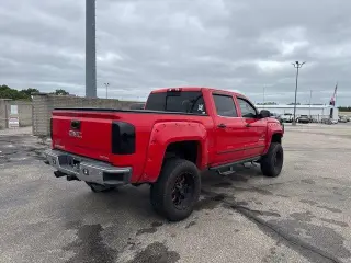 GMC Sierra 1500 2016 4x4 SLT 4dr Crew Cab 5.8 ft. SB