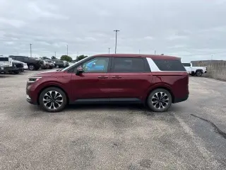 Kia Carnival 2023 EX 4dr Mini-Van
