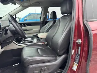Kia Carnival 2023 EX 4dr Mini-Van