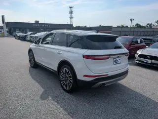 Lincoln Corsair 2022 AWD Reserve 4dr SUV