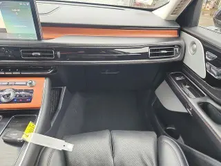 Lincoln Aviator 2020 AWD Reserve 4dr SUV