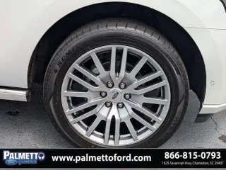 Ford Expedition MAX 2022 4x2 Platinum 4dr SUV