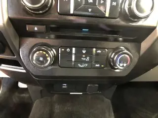 Ford F-150 2018 4x4 King Ranch 4dr SuperCrew 6.5 ft. SB