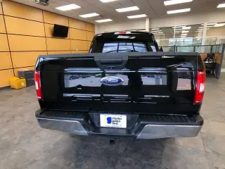 Ford F-150 2018 4x4 King Ranch 4dr SuperCrew 6.5 ft. SB