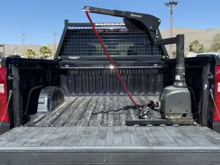 Chevrolet Silverado 1500 2023 4x4 Custom 4dr Crew Cab 5.8 ft. SB