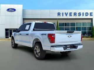 Ford F-150 2025 4x4 STX 4dr SuperCrew 5.5 ft. SB