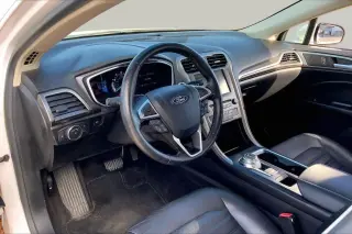 Ford Fusion 2017 SE 4dr Sedan