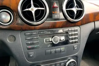 Mercedes-Benz GLK 2015 GLK 350 4dr SUV
