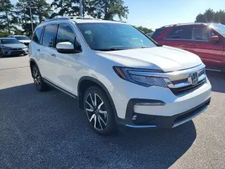Honda Pilot 2022 AWD Touring 4dr SUV w/Rear Captain's Chairs