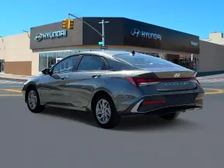 Hyundai ELANTRA 2024 SEL 4dr Sedan