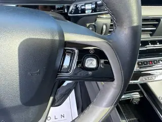 Lincoln Corsair 2023 AWD Reserve 4dr SUV