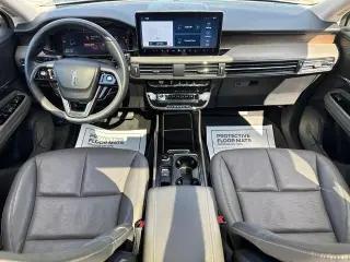 Lincoln Corsair 2023 AWD Reserve 4dr SUV