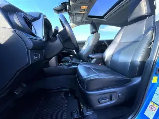 Toyota RAV4 2016 AWD Limited 4dr SUV