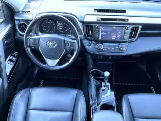 Toyota RAV4 2016 AWD Limited 4dr SUV