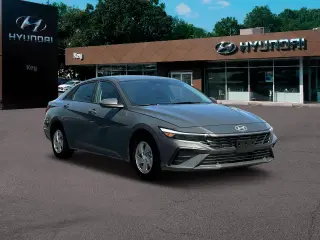 Hyundai ELANTRA 2025 SE 4dr Sedan