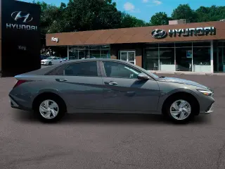 Hyundai ELANTRA 2025 SE 4dr Sedan