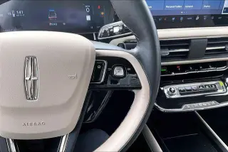 Lincoln Corsair 2025 AWD Reserve 4dr SUV