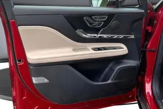 Lincoln Corsair 2025 AWD Reserve 4dr SUV