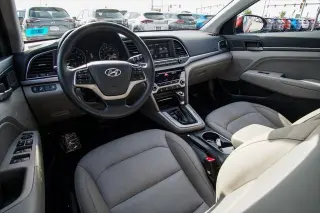Hyundai ELANTRA 2017 SE 4dr Sedan 6M