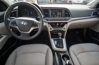 Hyundai ELANTRA 2017 SE 4dr Sedan 6M