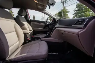 Hyundai ELANTRA 2017 SE 4dr Sedan 6M
