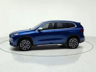 2023 BMW X1