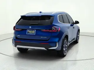 2023 BMW X1