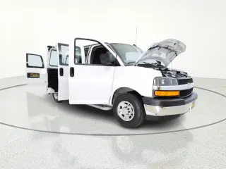 2024 Chevrolet Express Cargo 2500