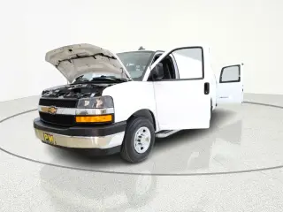 2024 Chevrolet Express Cargo 2500