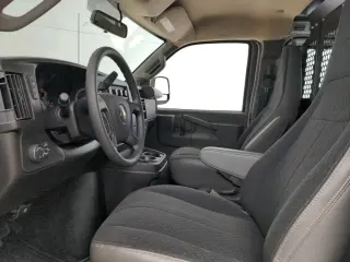 2024 Chevrolet Express Cargo 2500