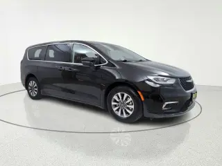 2023 Chrysler Pacifica Plug-In Hybrid