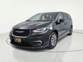 2023 Chrysler Pacifica Plug-In Hybrid