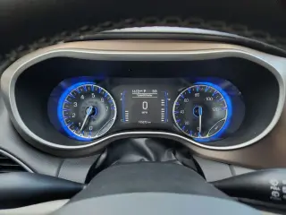 2022 Chrysler Voyager